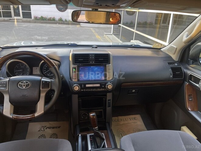 Toyota Land Cruiser Prado 2010, 229,000 km - 2.7 l - Bakı