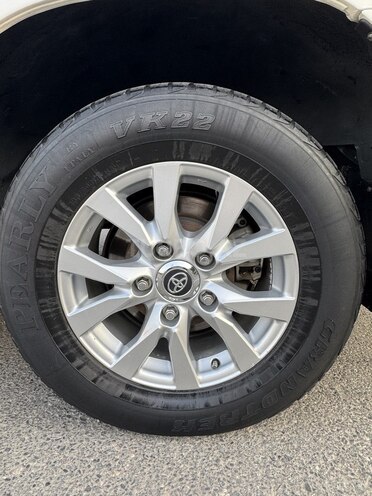 Toyota Land Cruiser 2012, 256,000 km - 4.0 l - Bakı