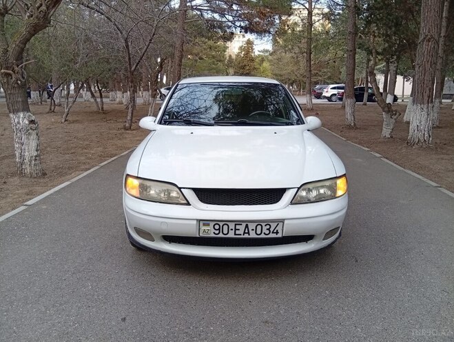 Opel Vectra 1996, 340,000 km - 1.8 l - Sumqayıt