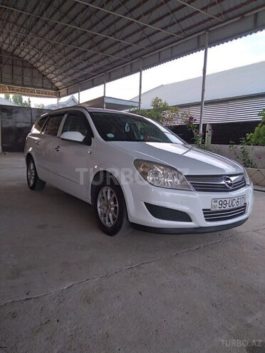 Opel Astra 2008, 253,000 km - 1.6 l - Yevlax