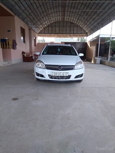 Opel Astra 2008, 253,000 km - 1.6 l - Yevlax