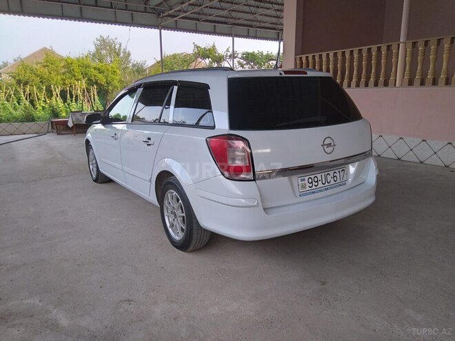 Opel Astra 2008, 253,000 km - 1.6 l - Yevlax