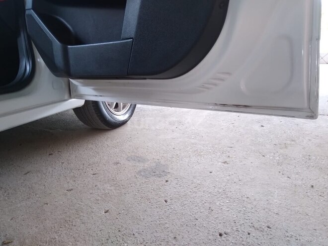 Opel Astra 2008, 253,000 km - 1.6 l - Yevlax