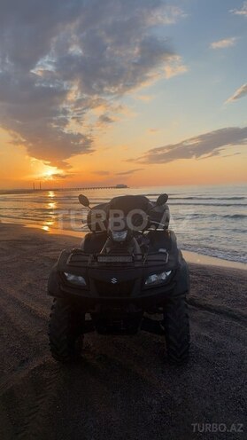 Suzuki Kingquad 750-3