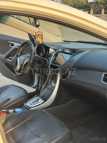 Hyundai Avante 2010, 145,100 km - 1.6 l - Bakı