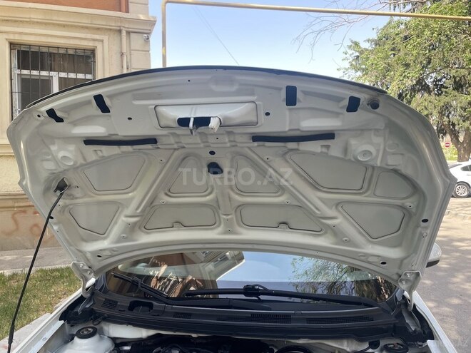 Nissan Sunny 2016, 95,000 km - 1.6 l - Bakı