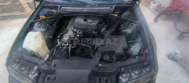 BMW 318 1998, 500,000 km - 1.9 l - Bakı