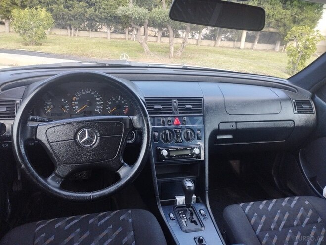 Mercedes C 180 1999, 264,000 km - 1.8 l - Bakı
