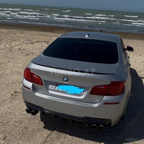 BMW 528 2016, 299,618 km - 2.0 l - Bakı