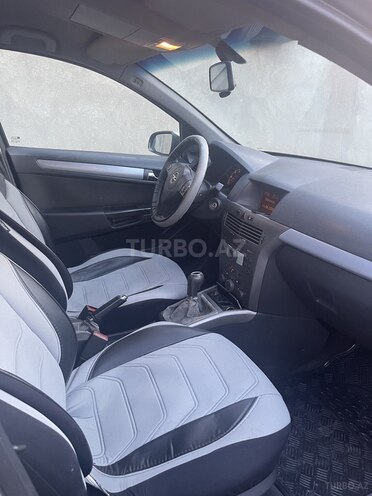 Opel Astra 2006, 360,000 km - 1.9 l - Bakı