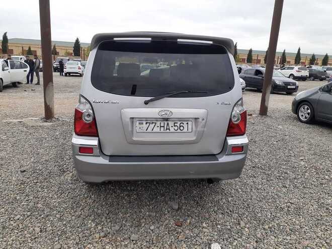 Hyundai Terracan 2003, 284,651 km - 2.9 l - Yevlax