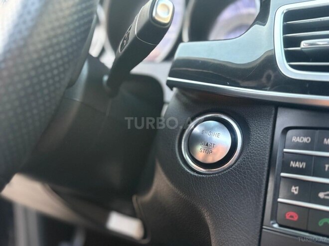 Mercedes E 250 2015, 161,192 km - 2.1 l - Sumqayıt