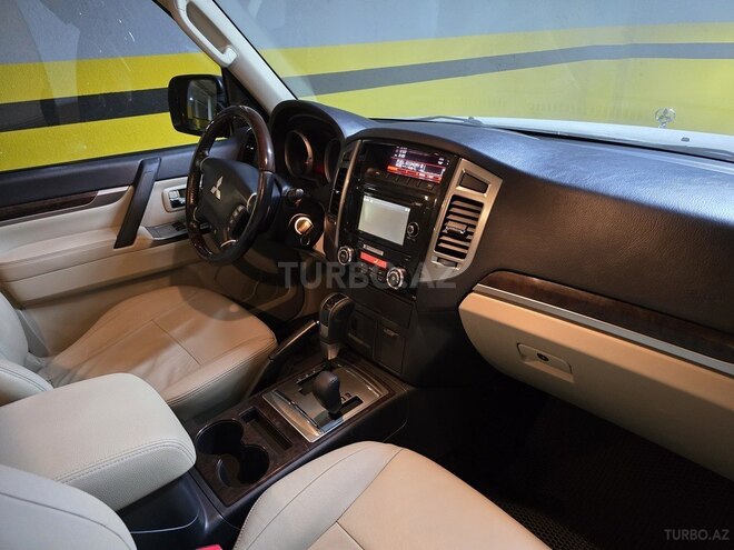 Mitsubishi Pajero 2019, 99,053 km - 3.0 л - Bakı
