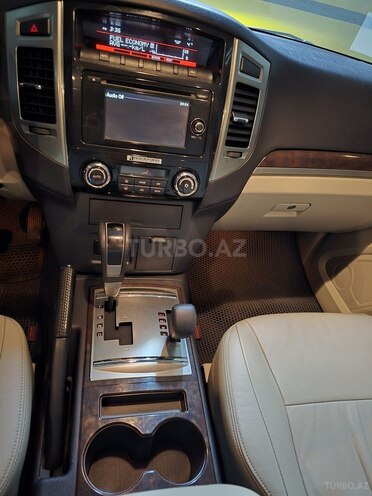 Mitsubishi Pajero 2019, 99,053 km - 3.0 л - Bakı