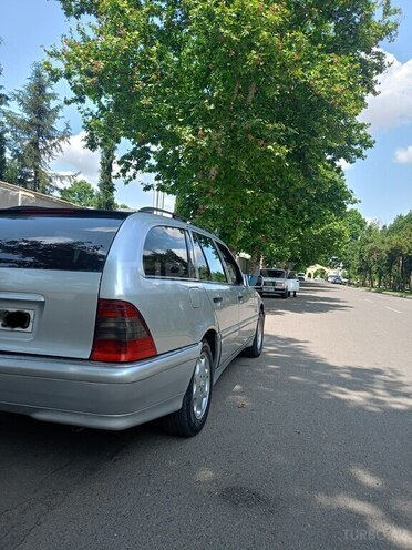 Mercedes C 220 d 2000, 384,619 km - 2.2 л - Bakı