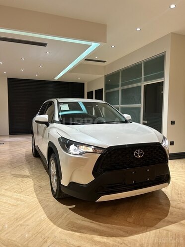 Toyota Corolla Cross-2