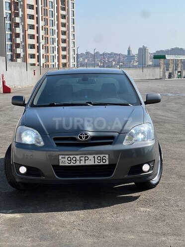 Toyota Corolla 2005, 300,000 km - 1.4 l - Bakı