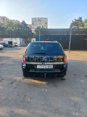 Opel Astra 2010, 390,000 km - 1.4 л - Bakı