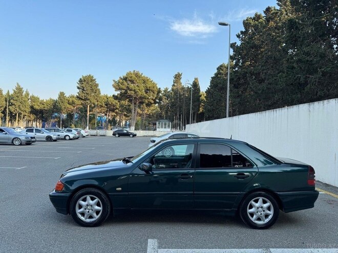 Mercedes C 240 1999, 289,552 km - 2.4 l - Sumqayıt