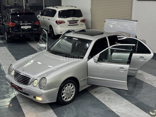 Mercedes E 270 2001, 291,917 km - 2.7 l - Sumqayıt