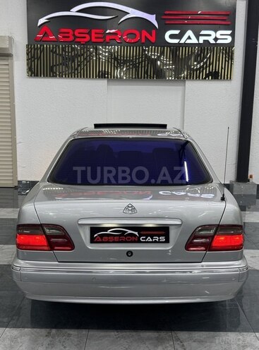 Mercedes E 270 2001, 291,917 km - 2.7 l - Sumqayıt