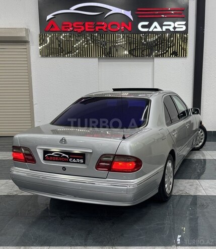 Mercedes E 270 2001, 291,917 km - 2.7 l - Sumqayıt