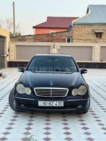 Mercedes C 320 2000, 378,000 km - 3.2 l - Şirvan