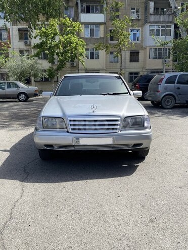 Mercedes C 180 1995, 324,000 km - 1.8 л - Bakı