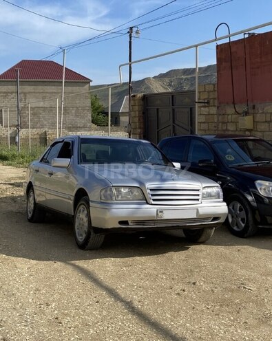 Mercedes C 180 1995, 324,000 km - 1.8 л - Bakı