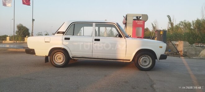 LADA (VAZ) 2107 2006, 50,000 km - 1.6 л - Sabirabad
