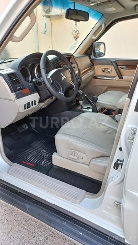 Mitsubishi Pajero 2008, 190,000 km - 3.0 л - Bakı