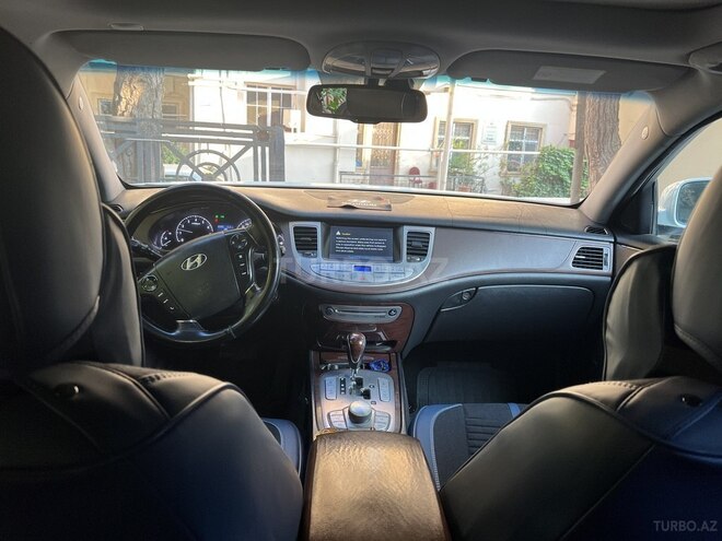 Hyundai Genesis 2010, 520,000 km - 3.8 л - Bakı