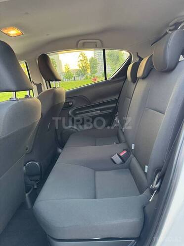 Toyota Aqua 2018, 88,700 km - 1.5 l - Bakı
