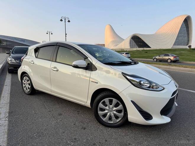 Toyota Aqua 2018, 88,700 km - 1.5 l - Bakı