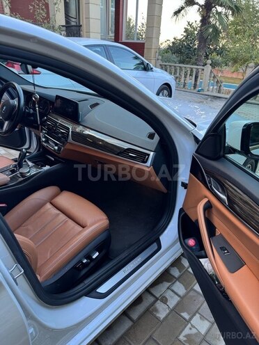 BMW 530e 2018, 88,000 km - 2.0 l - Bakı