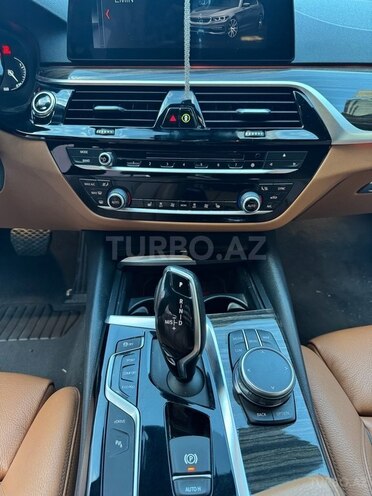 BMW 530e 2018, 88,000 km - 2.0 l - Bakı