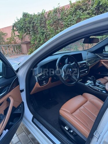 BMW 530e 2018, 88,000 km - 2.0 l - Bakı