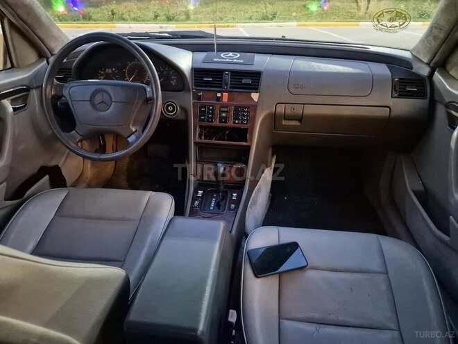Mercedes C 220-5
