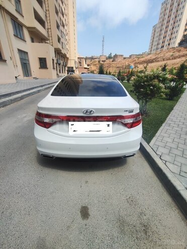Hyundai Grandeur 2015, 117,000 km - 2.2 l - Bakı