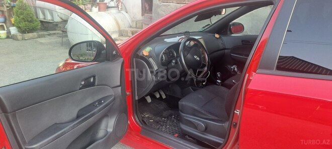 Hyundai i30 2010, 335,331 km - 1.4 л - Gəncə