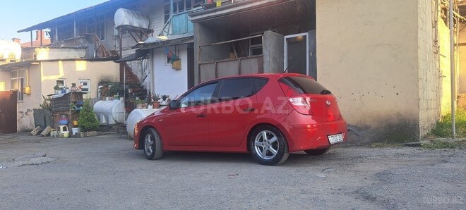 Hyundai i30 2010, 335,331 km - 1.4 л - Gəncə