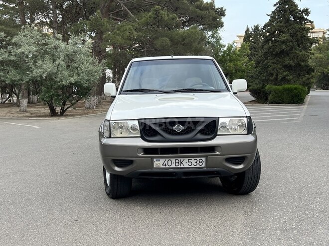 Nissan Terrano 2001, 258,000 km - 2.4 l - Sumqayıt