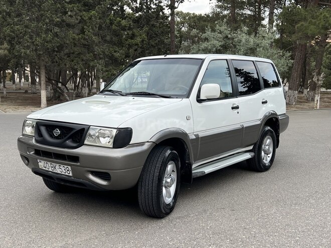 Nissan Terrano 2001, 258,000 km - 2.4 l - Sumqayıt