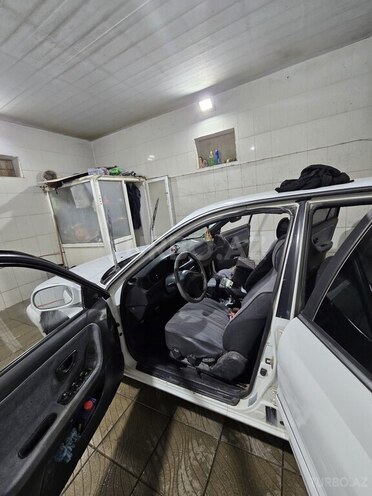 Hyundai Sonata 1996, 388,002 km - 2.0 l - Şabran