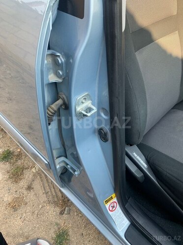 Toyota Corolla 2006, 280,000 km - 1.4 l - Sumqayıt