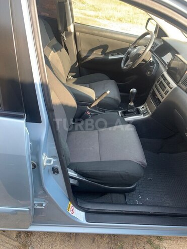 Toyota Corolla 2006, 280,000 km - 1.4 l - Sumqayıt