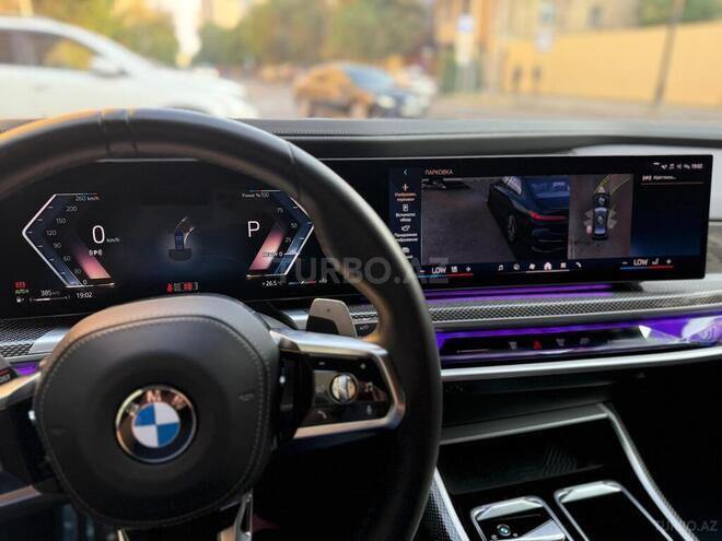 BMW 740-11