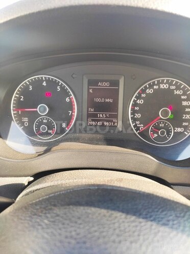 Volkswagen Jetta 2013, 200,000 km - 2.0 l - Bakı