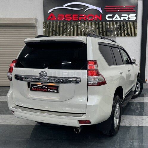 Toyota Land Cruiser Prado-8