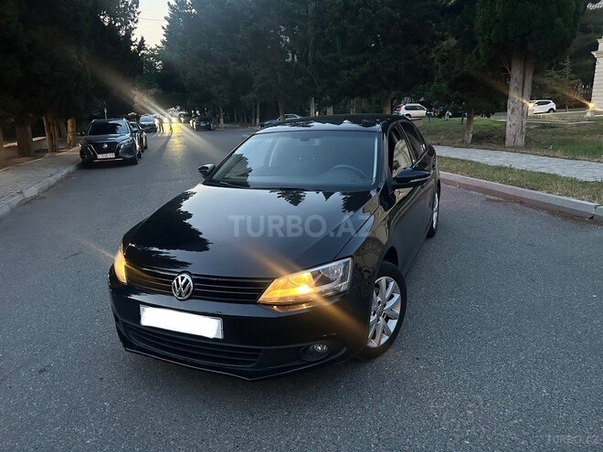 Volkswagen Jetta 2013, 200,000 km - 2.0 l - Bakı